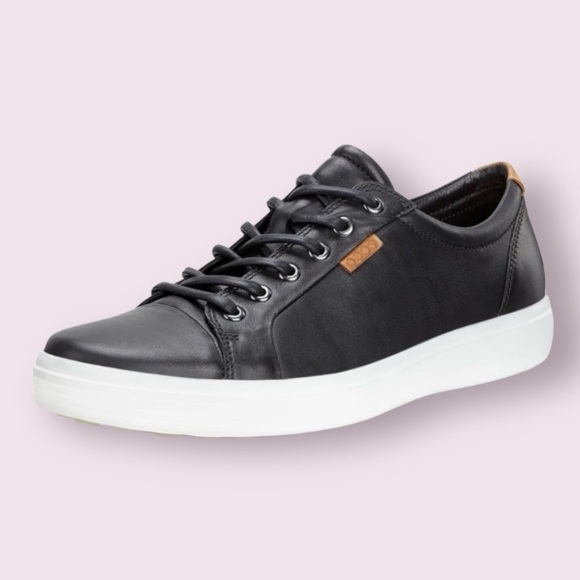 ECCO Men's Soft 7 Sneaker in Black - Picture 1 of 7